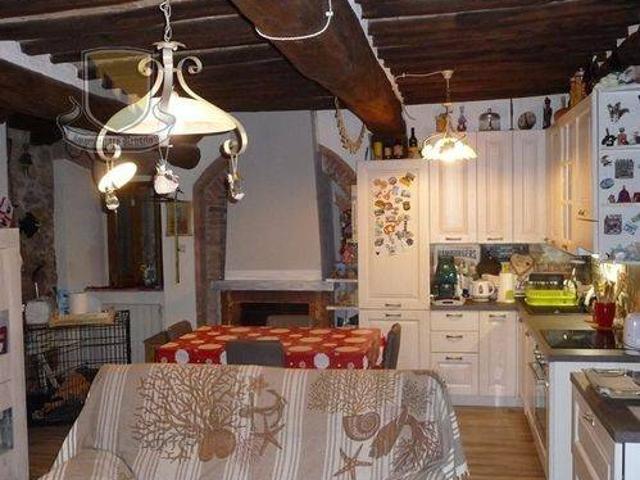 Villa Indipendente in vendita a Monticiano, Toscana