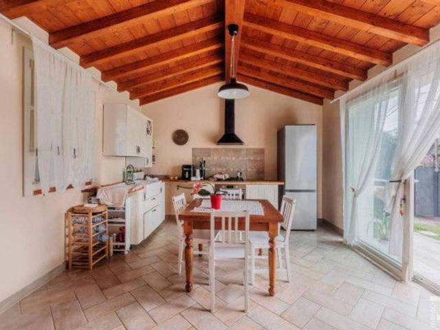 Villa Indipendente in vendita a Cervaiolo, Montignoso