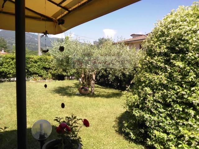 Villa Indipendente in vendita a Montignoso, Toscana
