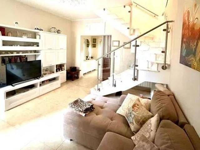 Villa Indipendente in vendita a Capanne, Montignoso