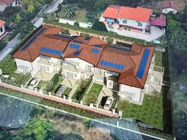 Villa Indipendente in vendita a Montignoso, Toscana