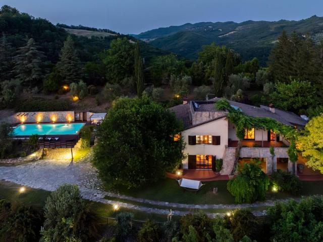 Casa in vendita a Montone, Umbria