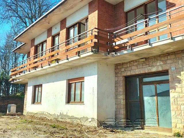 Villa Indipendente in vendita a Montone, Umbria