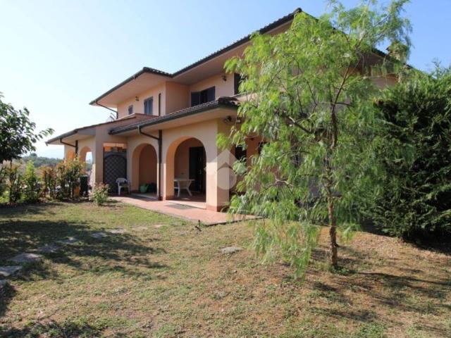 Villa Indipendente in vendita a Roma Capitale, Lazio