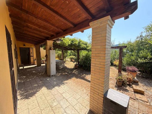 Villa Indipendente in vendita a Granari, Montopoli di Sabina