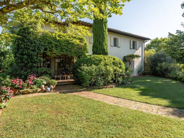 Villa Indipendente in vendita a Montopoli In Val D'arno, Toscana