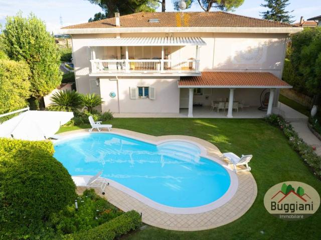 Villa Indipendente in vendita a Fontanelle, Montopoli In Val D'arno