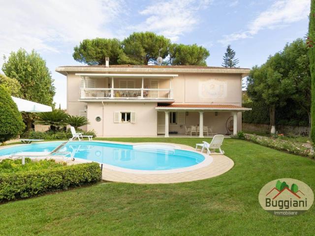 Villa Indipendente in vendita a Fontanelle, Montopoli In Val D'arno