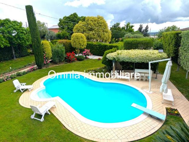Villa Indipendente in vendita a Montopoli In Val D'arno, Toscana