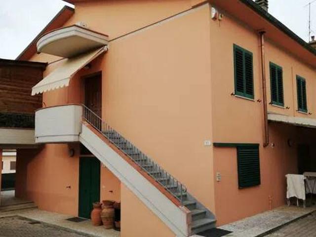 Villa Indipendente in vendita a Montopoli In Val D'arno, Toscana