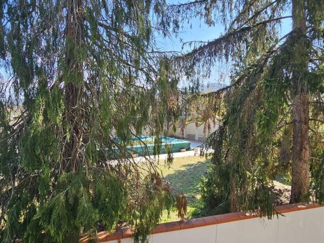Villa Indipendente in vendita a Montorio Al Vomano, Abruzzo