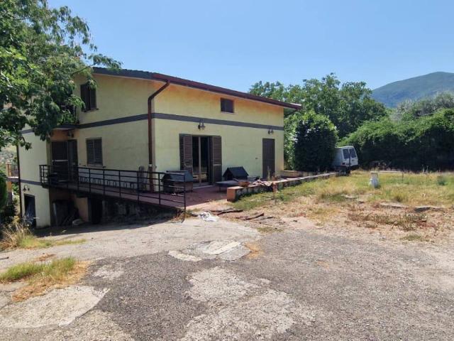 Villa Indipendente in vendita a Roma Capitale, Lazio