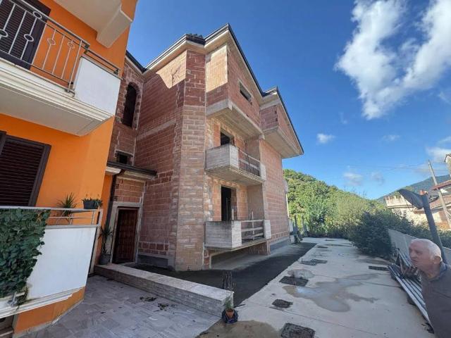 Villa Indipendente in vendita a Montoro, Campania