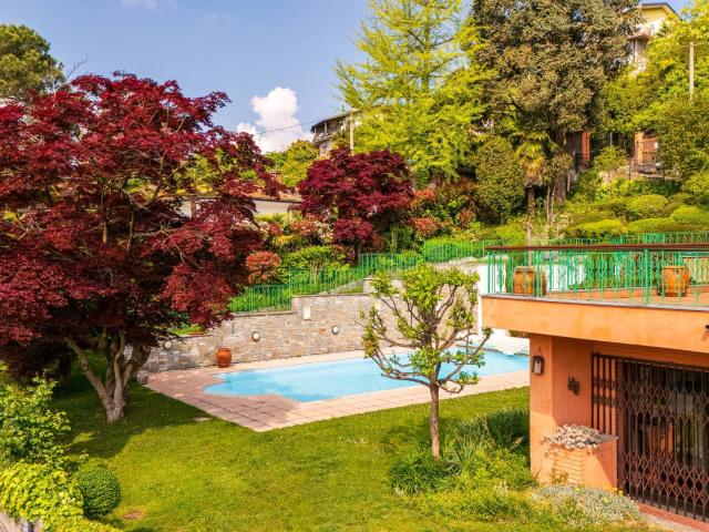 Villa Indipendente in vendita a Unione dei comuni del Medio Verbano, Monvalle