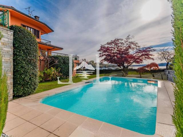 Villa Indipendente in vendita a Unione dei comuni del Medio Verbano, Monvalle