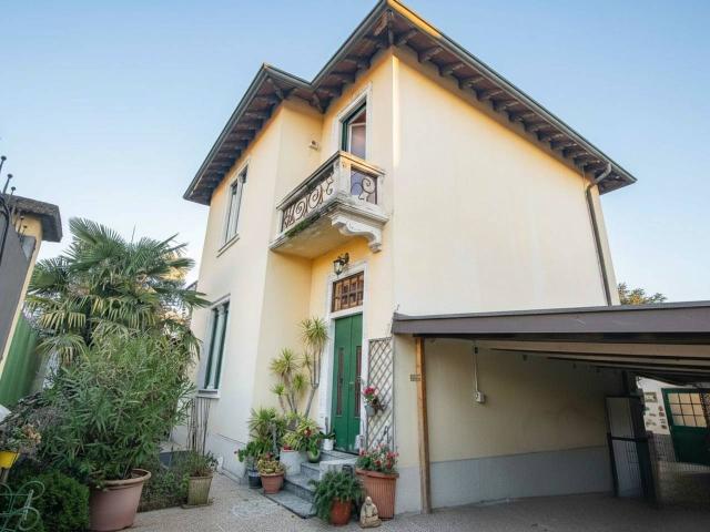 Villa Indipendente in vendita a Triante, Monza