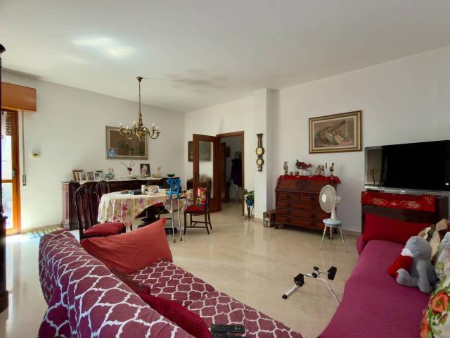 Villa Indipendente in vendita a Sant'Albino, Monza