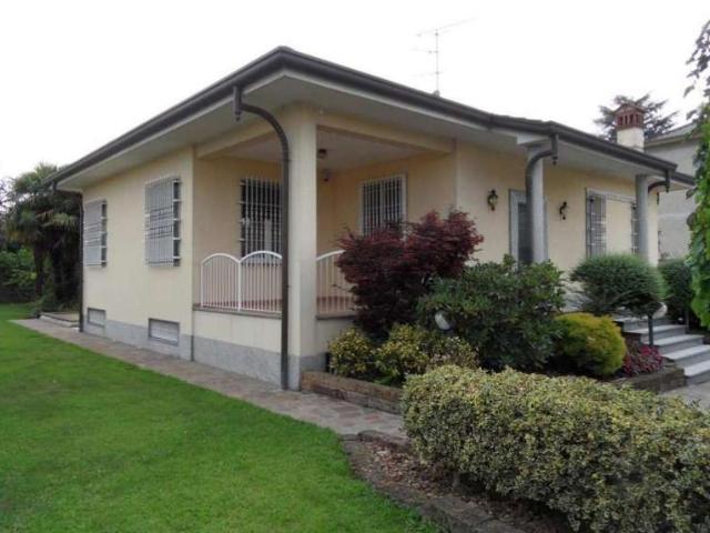 Villa Indipendente in vendita a Triante, Monza