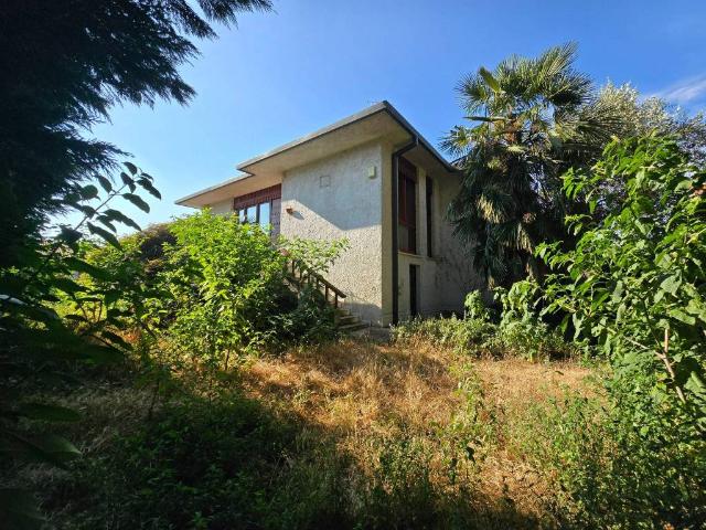 Villa Indipendente in vendita a Monza, San Damiano