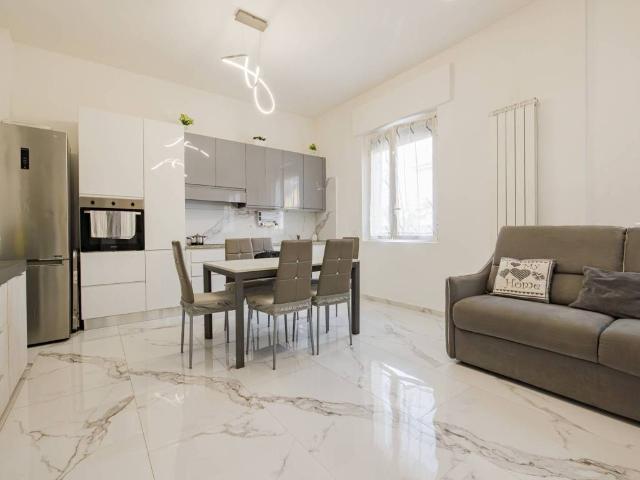 Villa Indipendente in vendita a Sant'Alessandro, Monza
