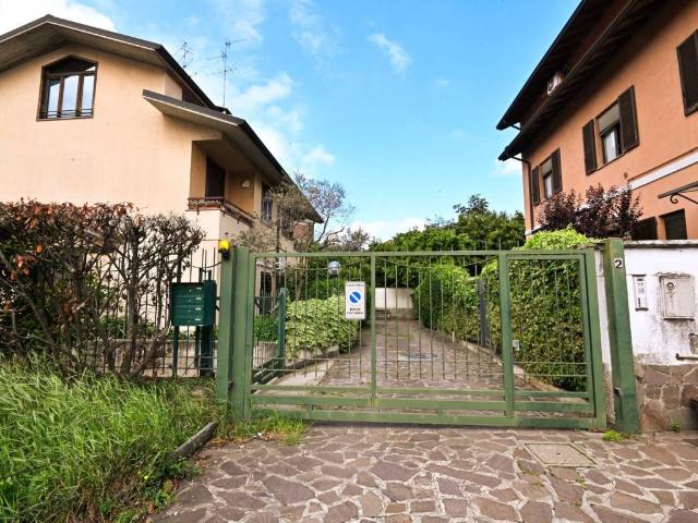 Villa Indipendente in vendita a San Rocco, Monza