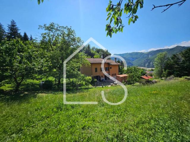 Villa Indipendente in vendita a Unione dell'Appennino Bolognese, Monzuno
