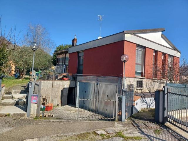 Villa Indipendente in vendita a Unione dell'Appennino Bolognese, Monzuno