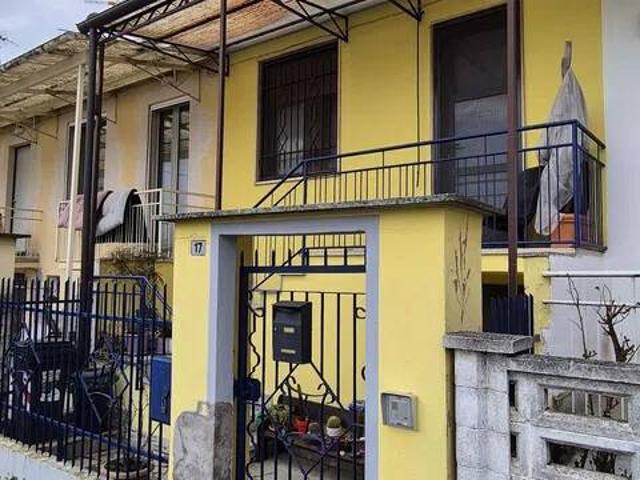 Villa Indipendente in vendita a Piemonte, Alessandria