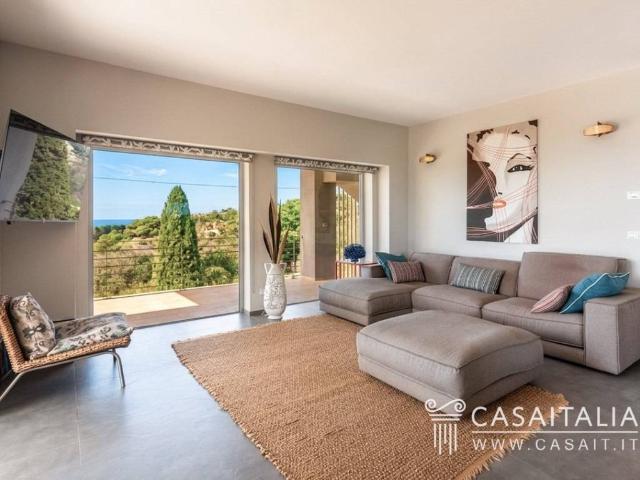 Villa Indipendente in vendita a Torre Vado, Puglia
