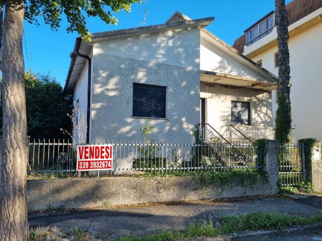 Villa Indipendente in vendita a Morciano Di Romagna, Reggio Emilia