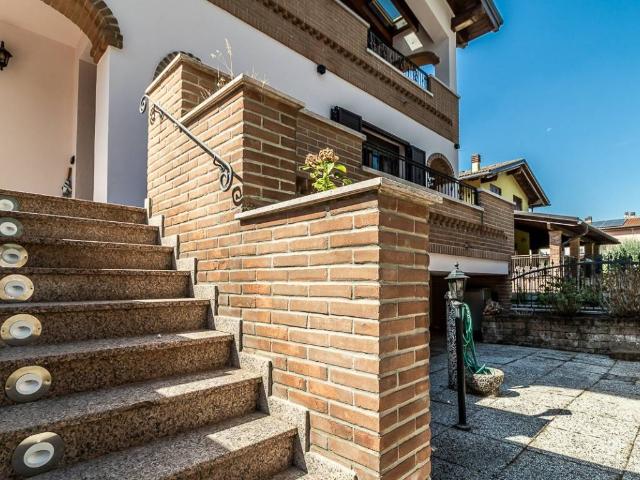 Villa Indipendente in vendita a Bubano, Mordano