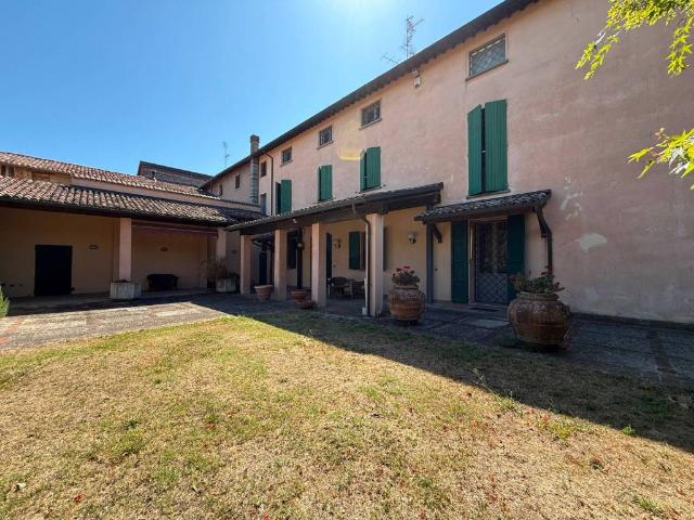 Villa Indipendente in vendita a Nuovo Circondario Imolese, Mordano