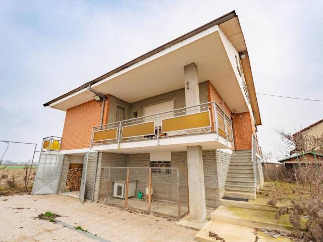 Villa Indipendente in vendita a Piemonte, Cuneo