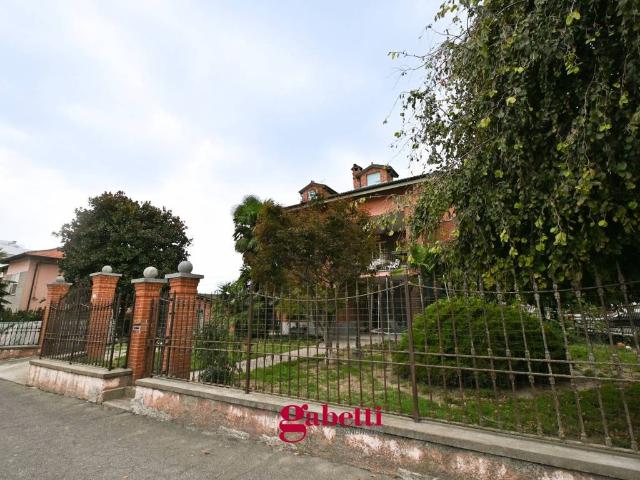 Villa Indipendente in vendita a Moretta, Cuneo