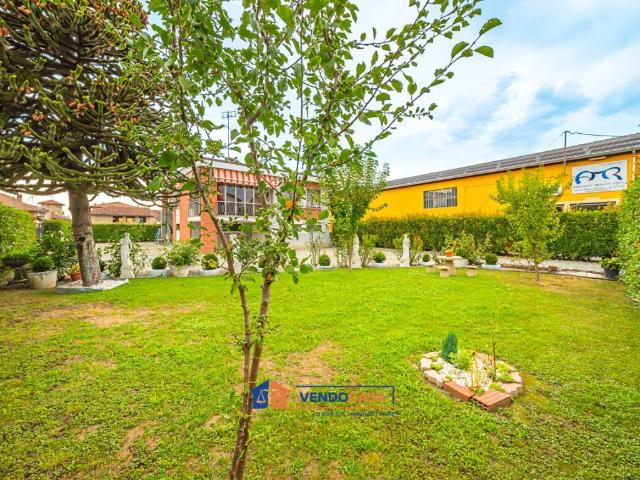 Villa Indipendente in vendita a Piemonte, Cuneo