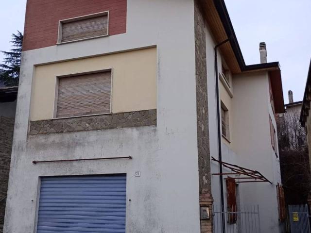 Villa Indipendente in vendita a Morfasso, Reggio Emilia