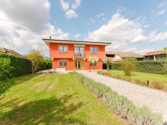 Villa Indipendente in vendita a Moriago Della Battaglia, Veneto