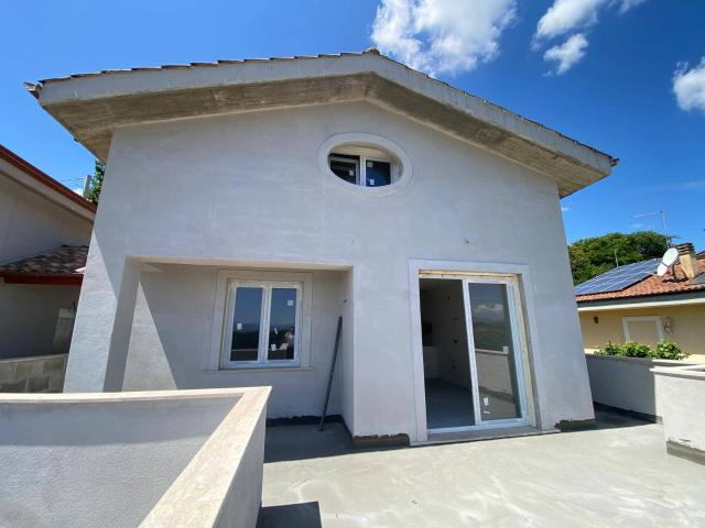 Villa Indipendente in vendita a Roma Capitale, Lazio