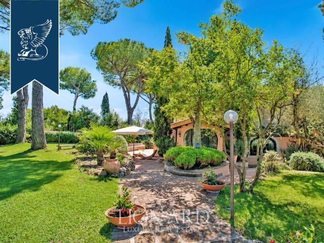 Villa Indipendente in vendita a Roma Capitale, Lazio
