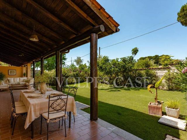 Villa Indipendente in vendita a Roma Capitale, Lazio