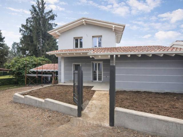 Villa Indipendente in vendita a Mornago, Lombardia