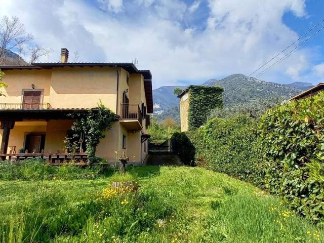 Villa Indipendente in vendita a Morolo, Lazio