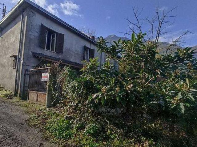 Villa Indipendente in vendita a Morolo, Lazio