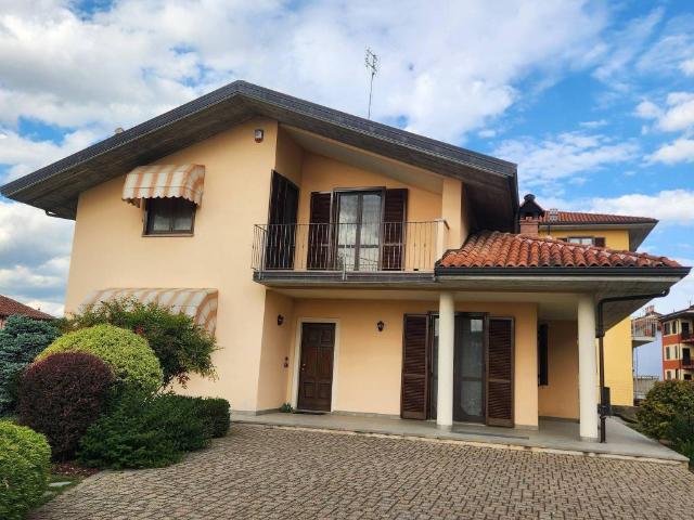 Villa Indipendente in vendita a Piemonte, Cuneo