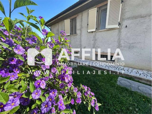 Villa Indipendente in vendita a Marche, Ancona