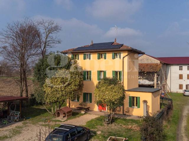 Villa Indipendente in vendita a Morsano Al Tagliamento, Friuli-Venezia Giulia