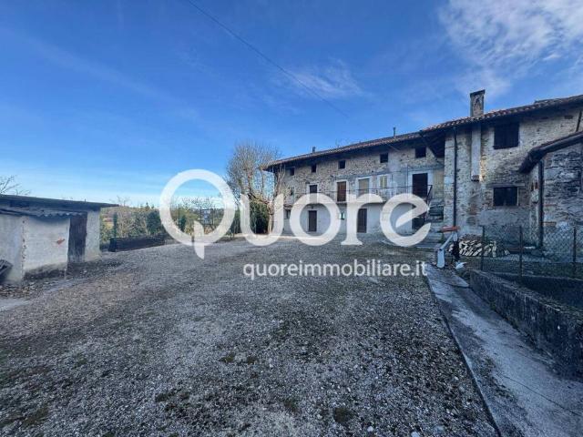 Villa Indipendente in vendita a Moruzzo, Friuli-Venezia Giulia