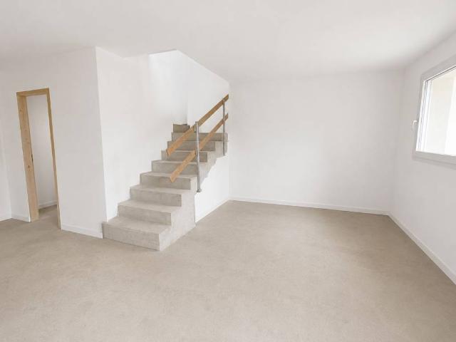 Villa Indipendente in vendita a Moruzzo, Friuli-Venezia Giulia