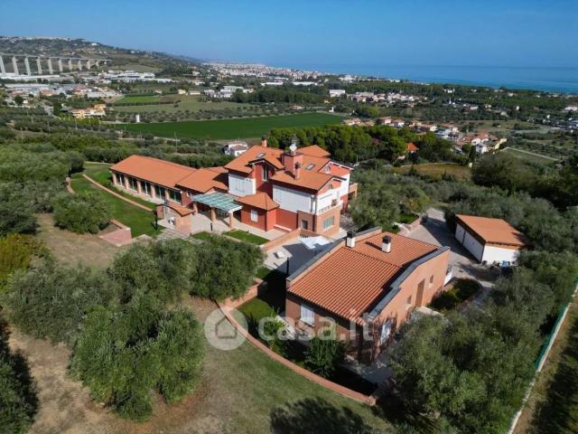 Villa Indipendente in vendita a Marina II, Mosciano Sant'angelo