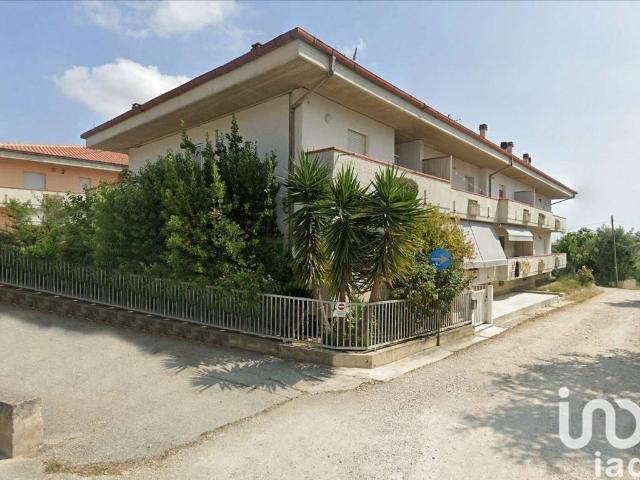 Villa Indipendente in vendita a Ripoli, Mosciano Sant'angelo
